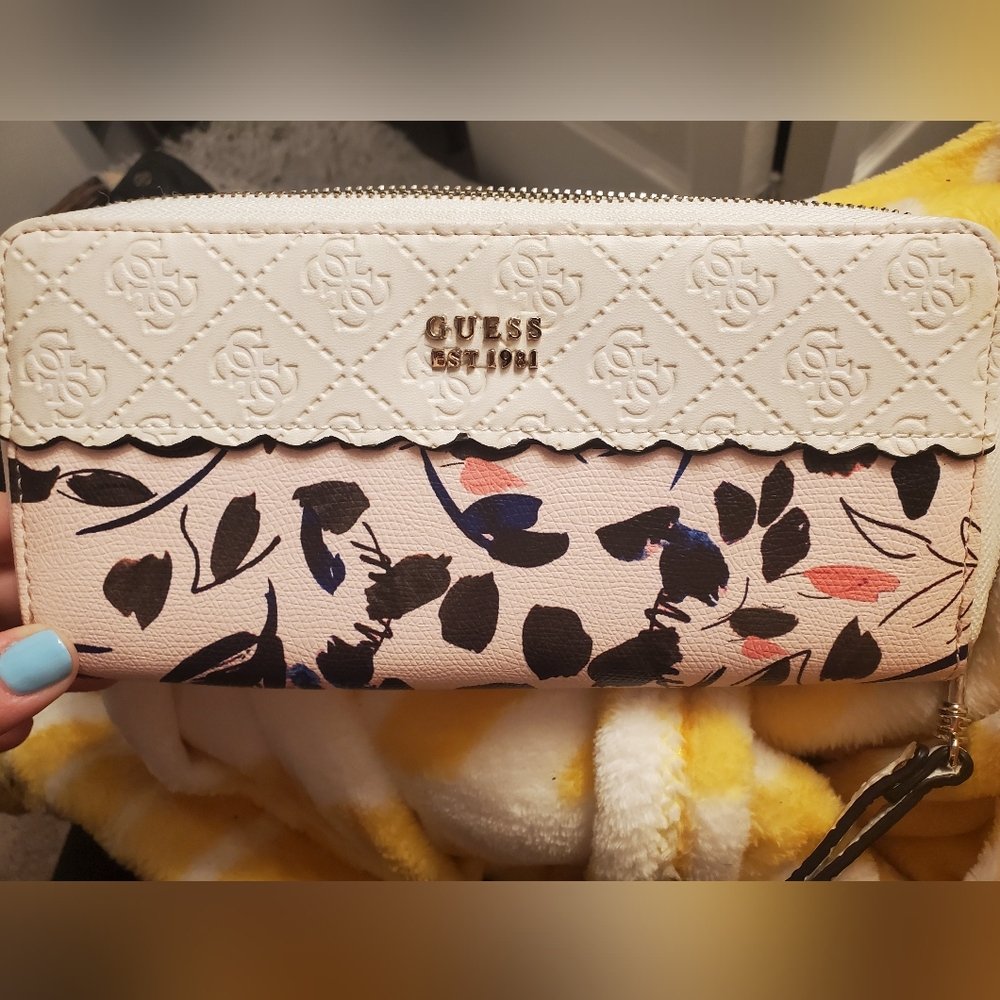 Floral GUESS Large Wristlet Wallet